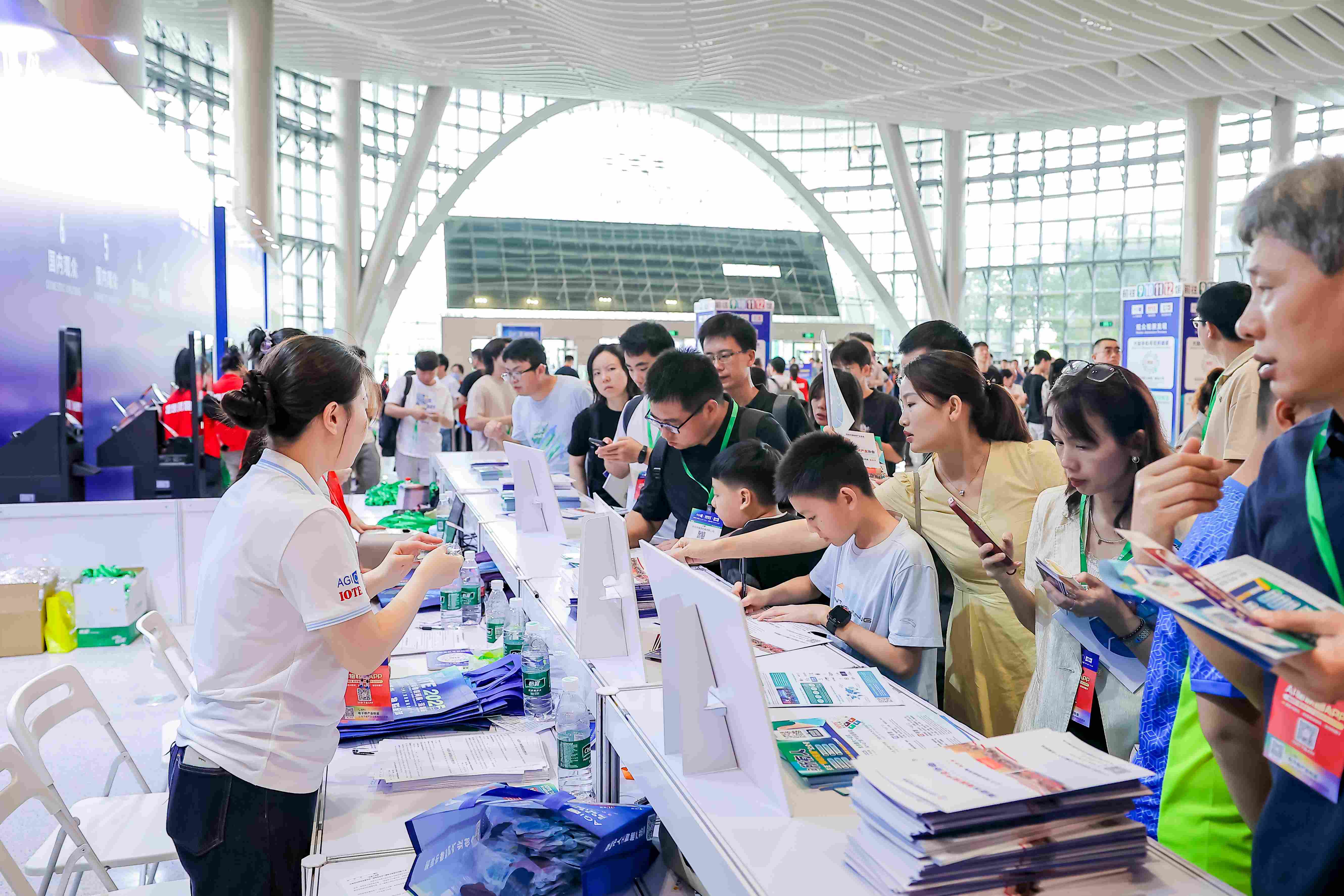 公共区与团体 (IOTE2025深圳物联网展)